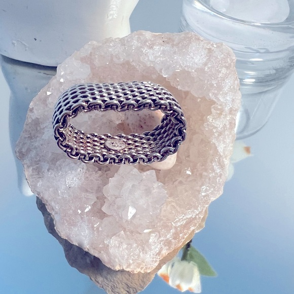 ✨Tiffany & Co.✨Mesh Ring - Picture 3 of 4